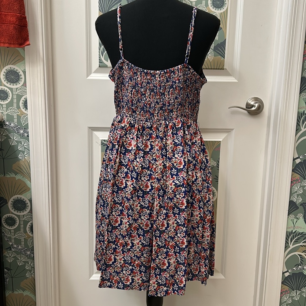 NWOT Natural Life Summer Dress 100% Viscose
Made in India 1X - Picture 4 of 9